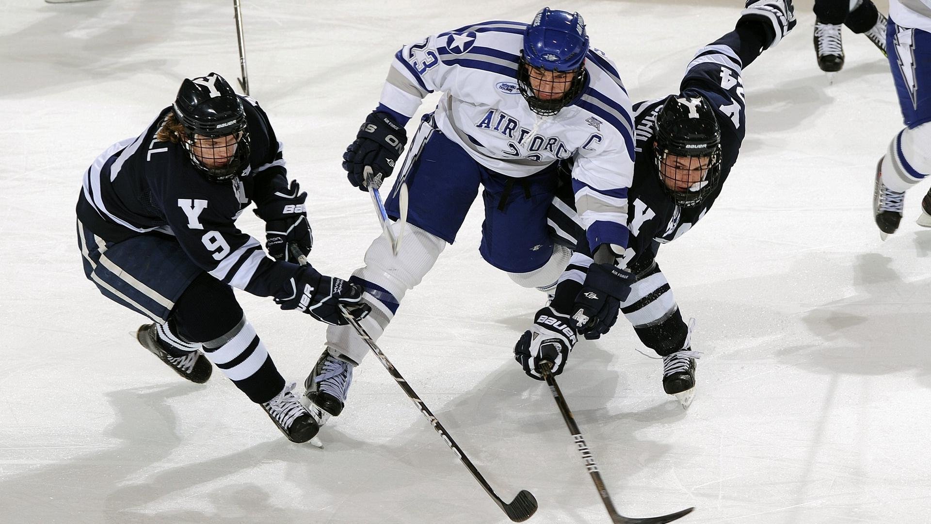 皮特·卡普尔强悍的进攻打法，让袋鼠队始终保持领先地位，皮特凯尔纳